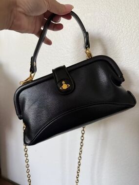 Vivienne Westwood Black Leather Shoulder Bag